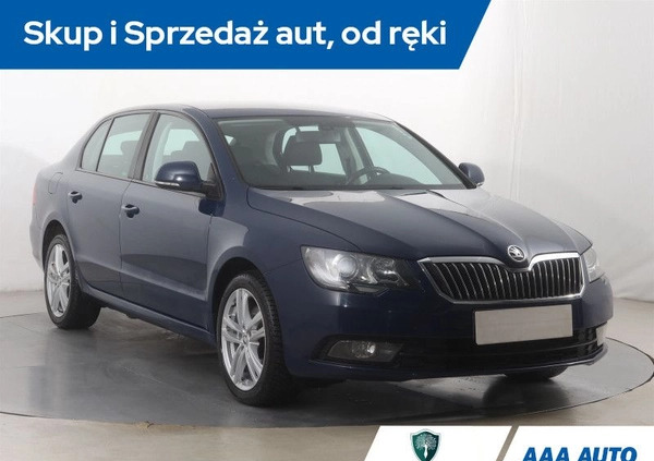 Skoda Superb cena 42000 przebieg: 134457, rok produkcji 2015 z Pruchnik małe 172